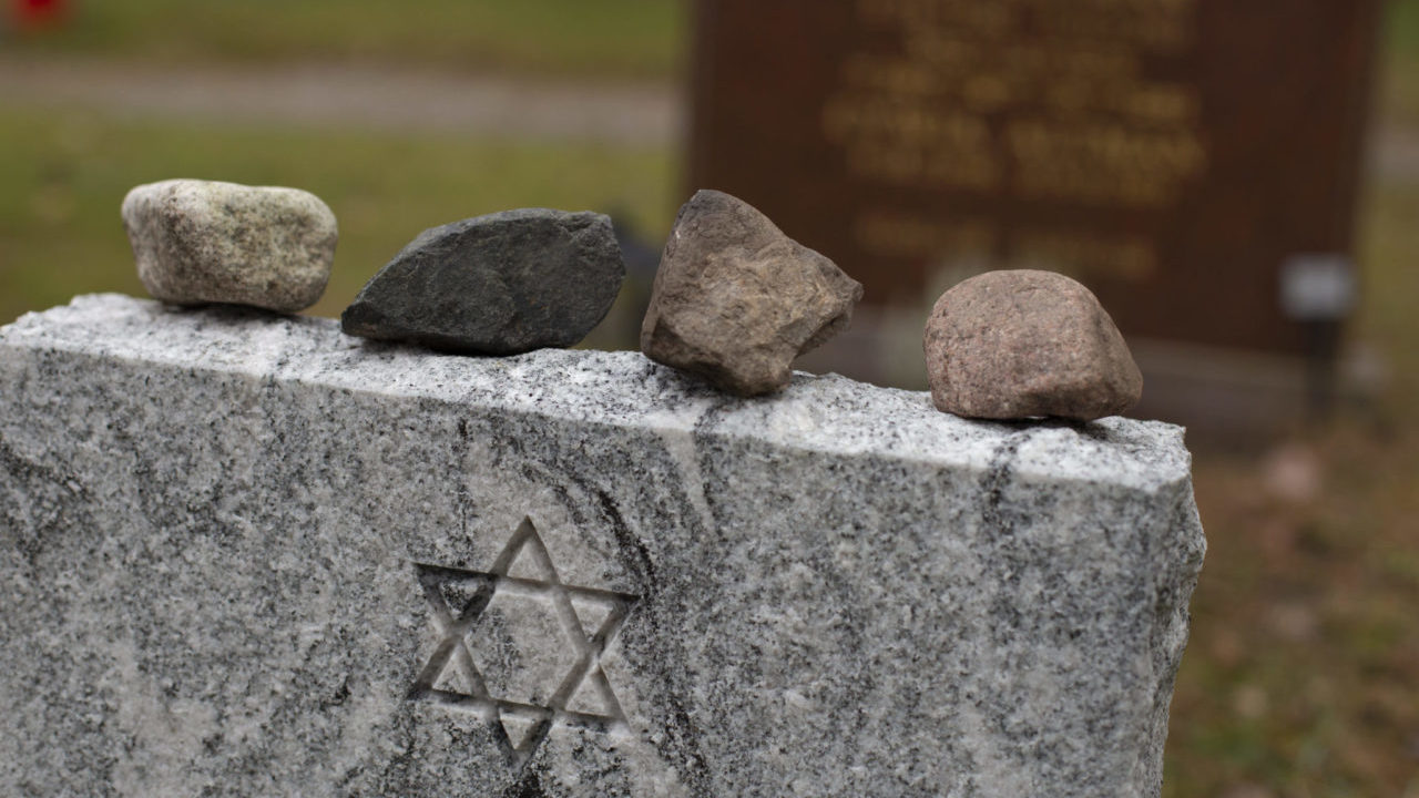 PRAKTYKI I ZWYCZAJE RELIGIJNE ŻYDÓW RADZYŃSKICH&hellip;